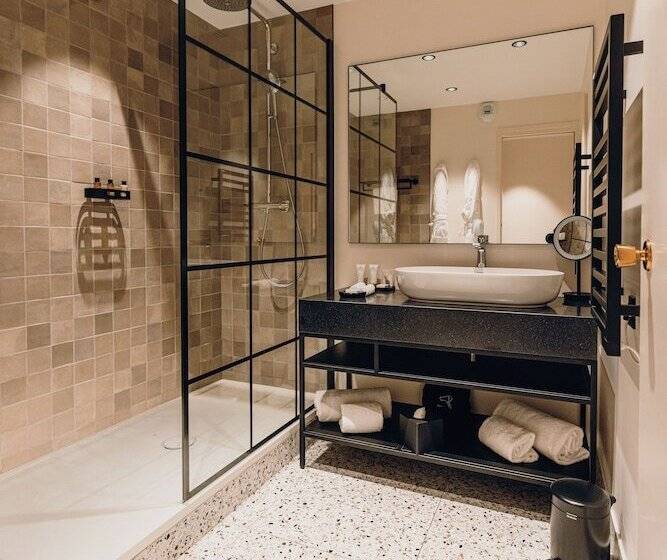 Номер Deluxe, Hostellerie Cèdre & Spa Beaune