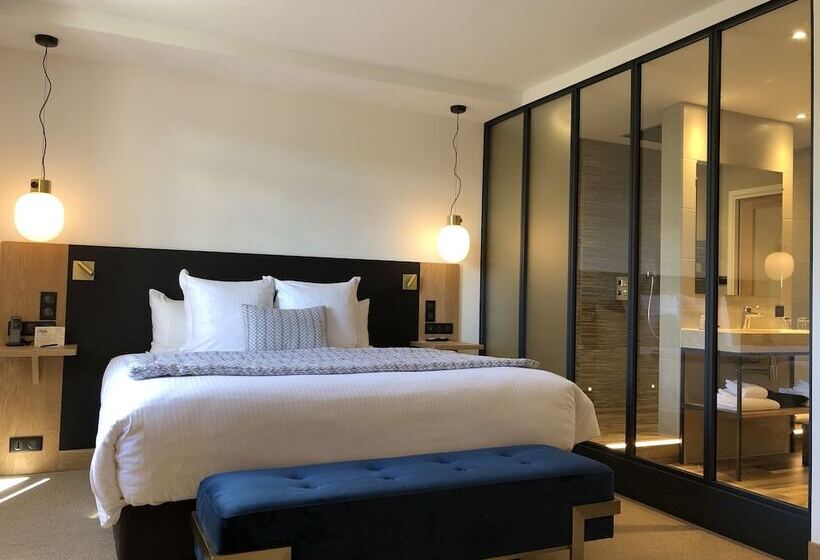 Полулюкс, Hostellerie Cèdre & Spa Beaune
