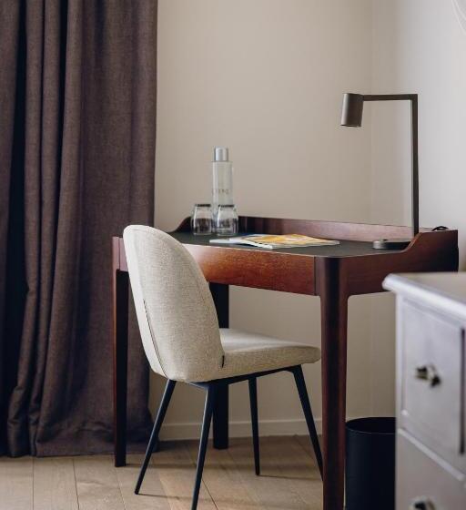 Номер Комфорт, Hostellerie Cèdre & Spa Beaune