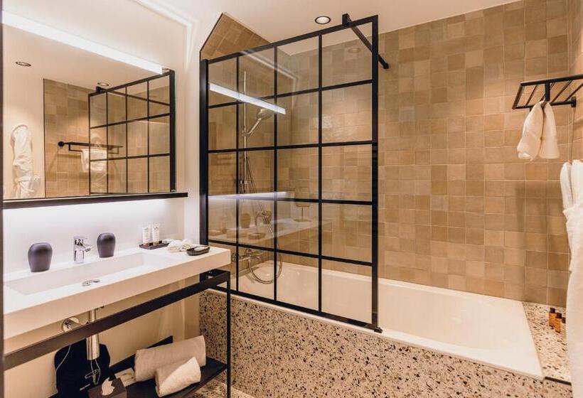 Полулюкс Дюплекс, Hostellerie Cèdre & Spa Beaune