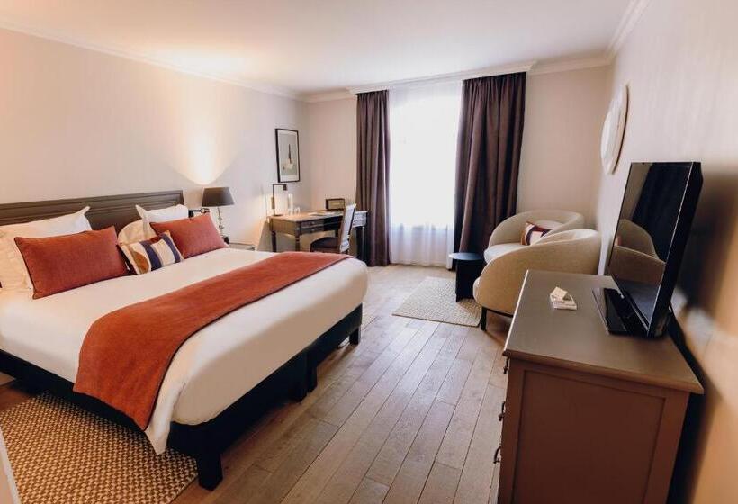 Номер Deluxe, Hostellerie Cèdre & Spa Beaune