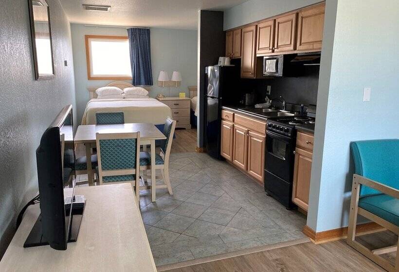 Люкс, Mariner Inn And Suites