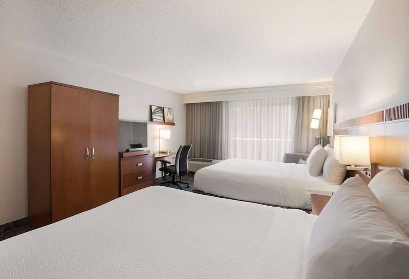 חדר סטנדרט שתי מיטות זוגיות, Sonesta Select Atlanta Midtown Georgia Tech