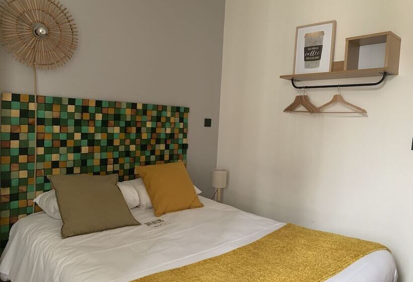 Номер Стандарт, Urban Jungle Hôtel Orleans