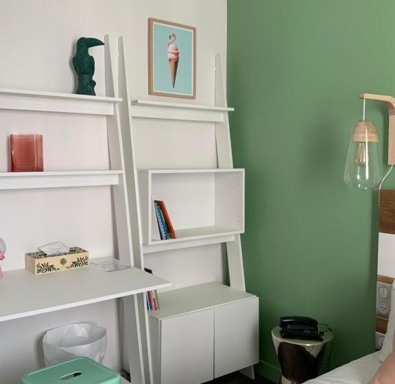 Номер Комфорт, Urban Jungle Hôtel Orleans