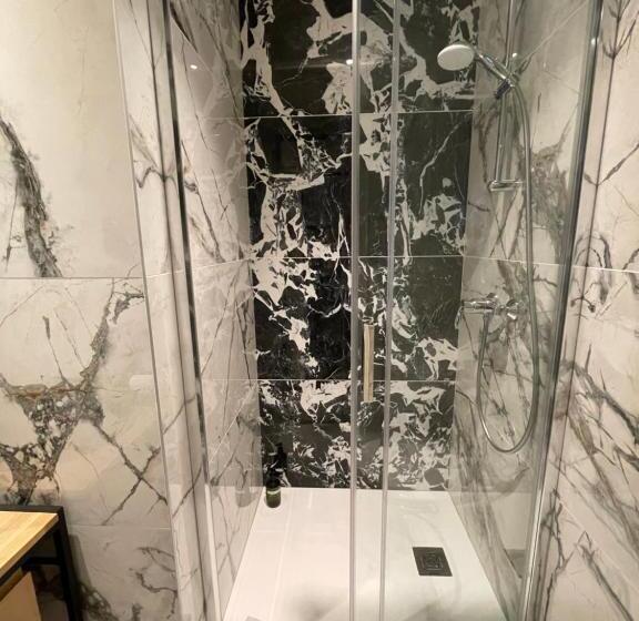 Трехместный Номер Superior, Urban Jungle Hôtel Orleans