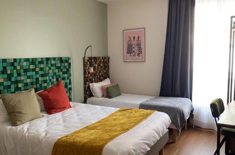 Трехместный Номер Superior, Urban Jungle Hôtel Orleans