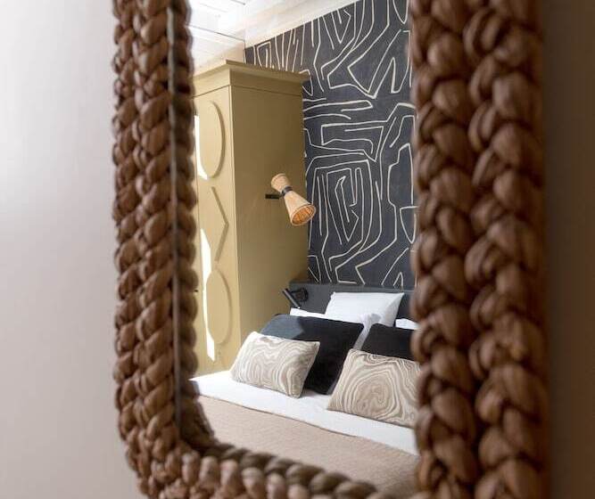 سوییت جونیور, Mihotel Tour Rose