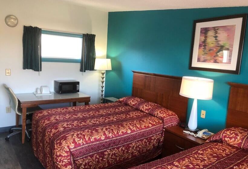 غرفه قياسيه سريرين مزدوجين, Econo Lodge