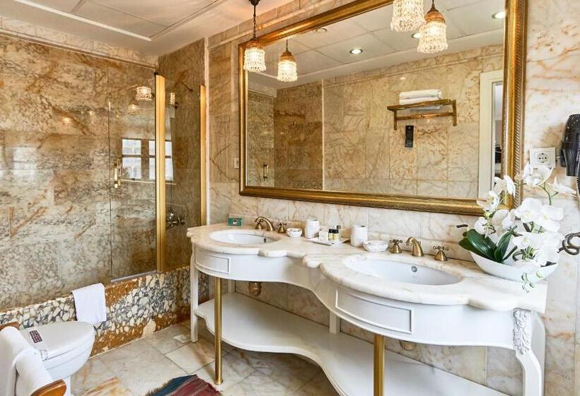 デラックススイート, Celal Sultan Hotel Special Class