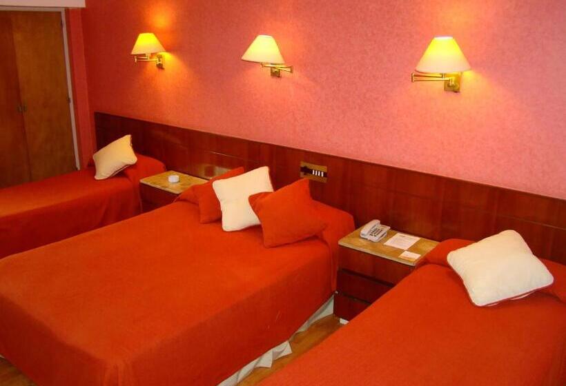 חדר סטנדרט לשלושה, Gran Hotel Continental