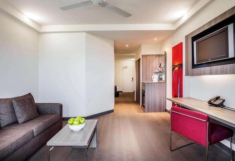 스위트 퀸침대, Novotel Darwin Cbd
