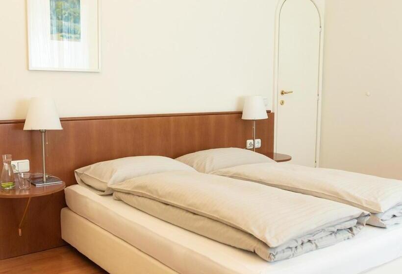 Номер Economy, Boutique Hotel Hauser