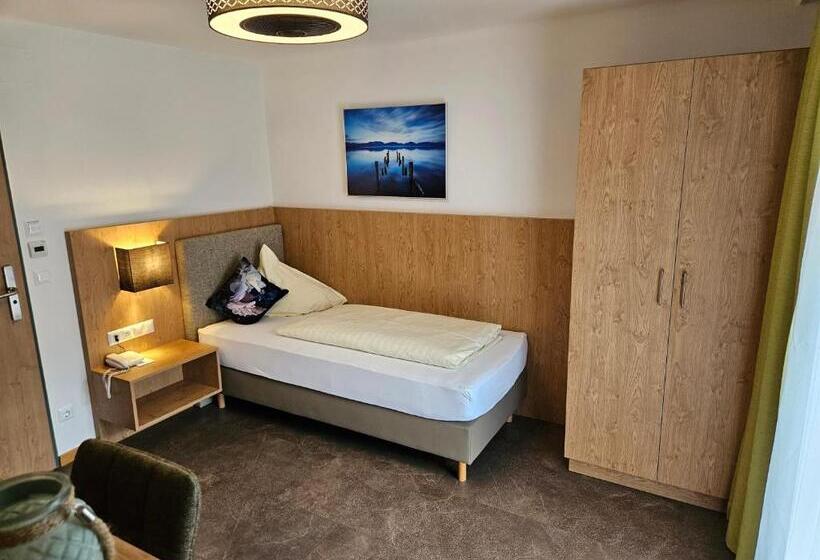 Номер Стандарт Индивидуальный с Балконом, Dei Hotel Schönblick