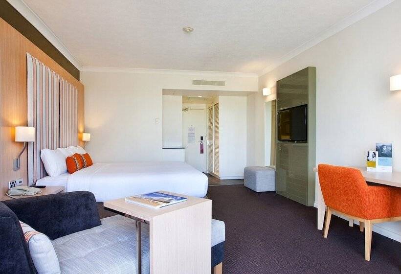 스탠다드 룸 더블 침대, Mercure Gold Coast Resort