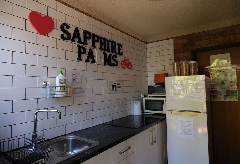 스탠다드 룸 1층, Sapphire Palms Motel
