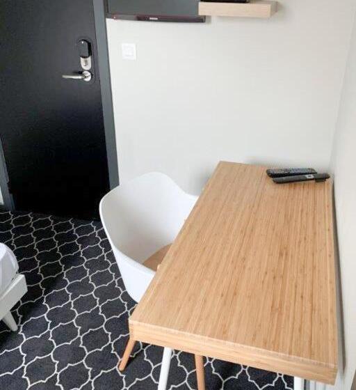 اتاق استاندارد یک نفره, Safestay Brussels Grand Place
