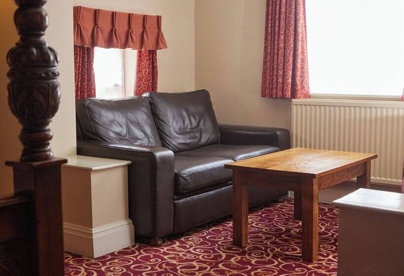 Номер Superior, Fieldhead Hotel By Greene King Inns