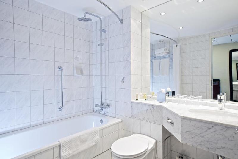 Номер Стандарт, Stamford Bridge Hotel London