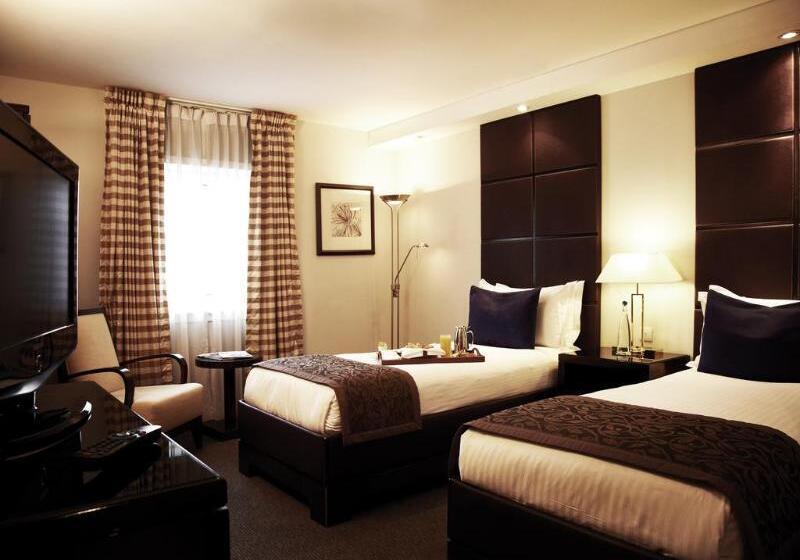 Номер Superior, Stamford Bridge Hotel London