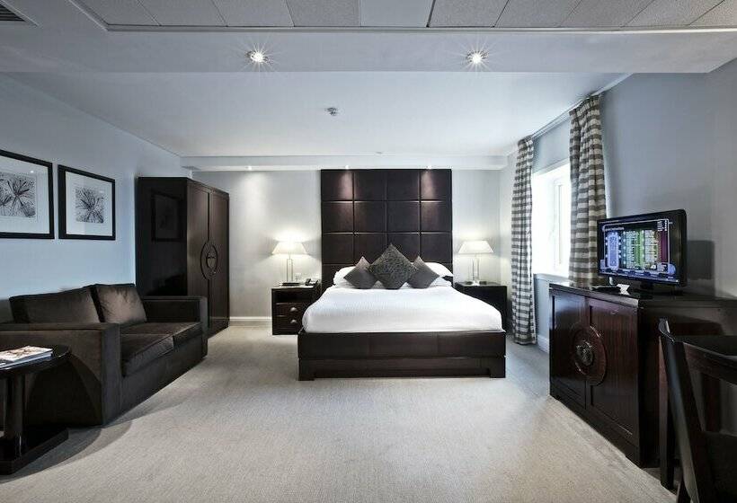 俱乐部房间, Stamford Bridge Hotel London