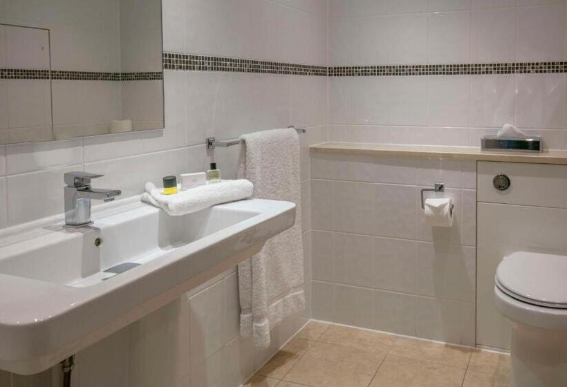 اتاق سوپریور سه تخته, Best Western Heath Court