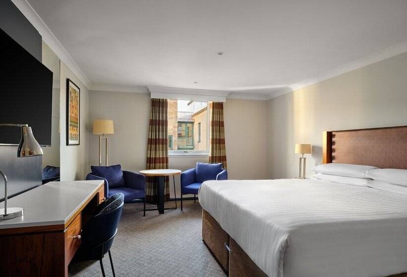 Номер Deluxe, Edinburgh Marriott Hotel Holyrood