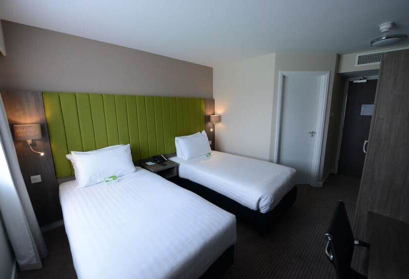 Номер Стандарт, Holiday Inn Wolverhampton   Racecourse, An Ihg