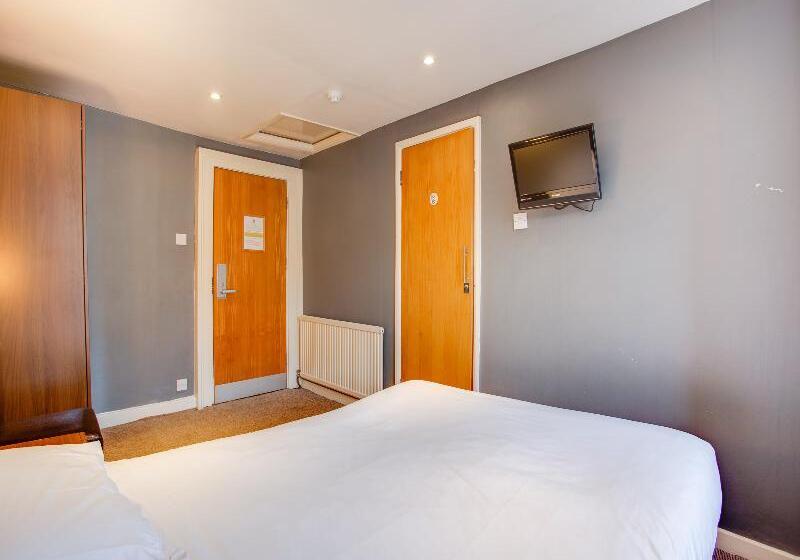 Номер Deluxe, OYO Somerset Hotel Baker Street London