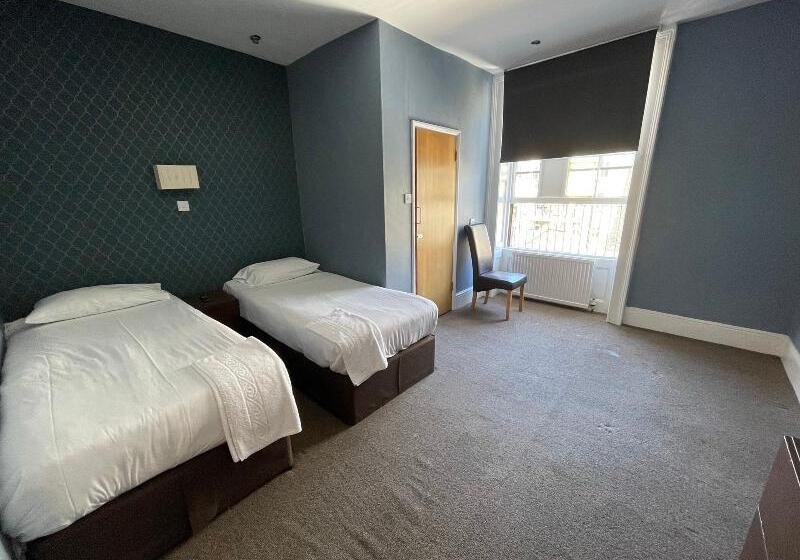Номер Стандарт, OYO Somerset Hotel Baker Street London
