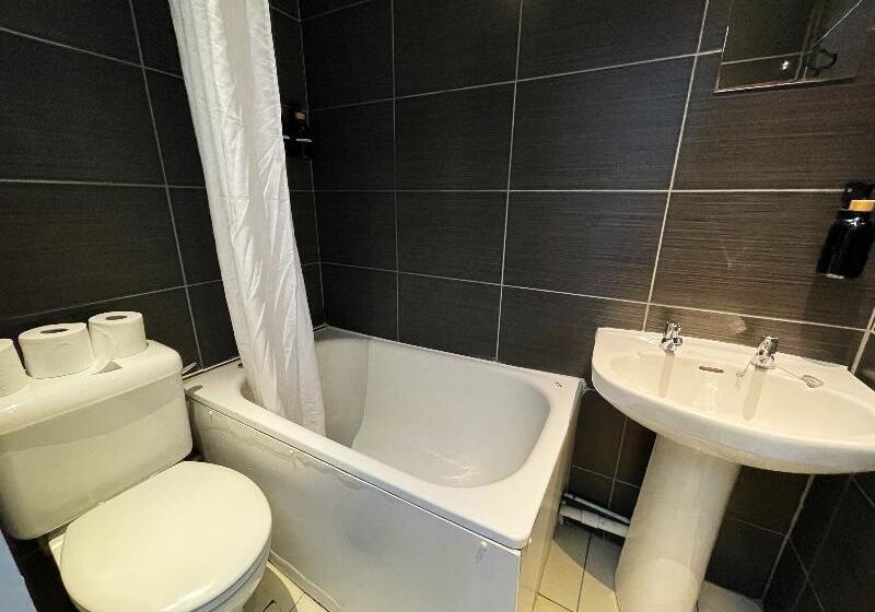 Номер Стандарт, OYO Somerset Hotel Baker Street London