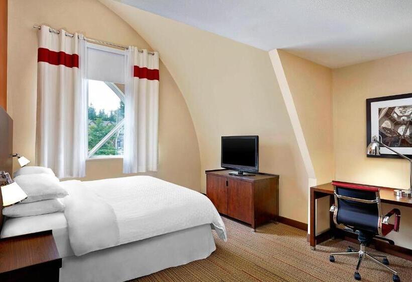 キングサイズベッドのスタンダードルーム, Four Points By Sheraton Surrey
