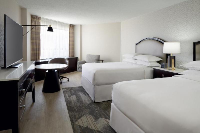 스탠다드 룸, Sheraton Montreal Airport