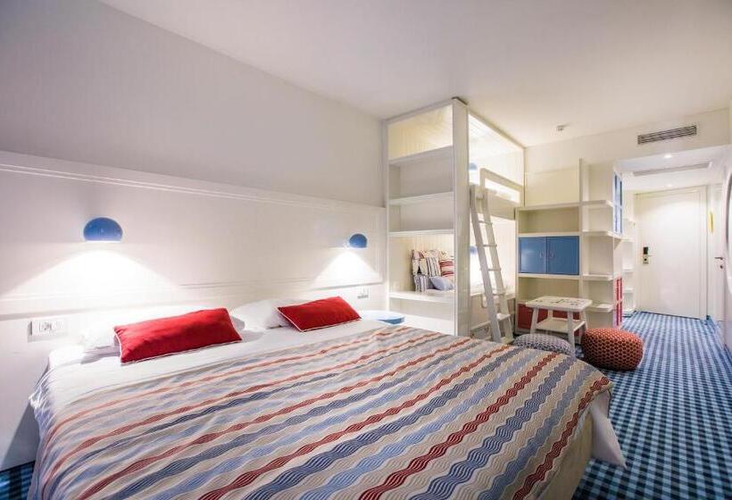 اتاق خانوادگی, Amadria Park Kids Hotel Andrija