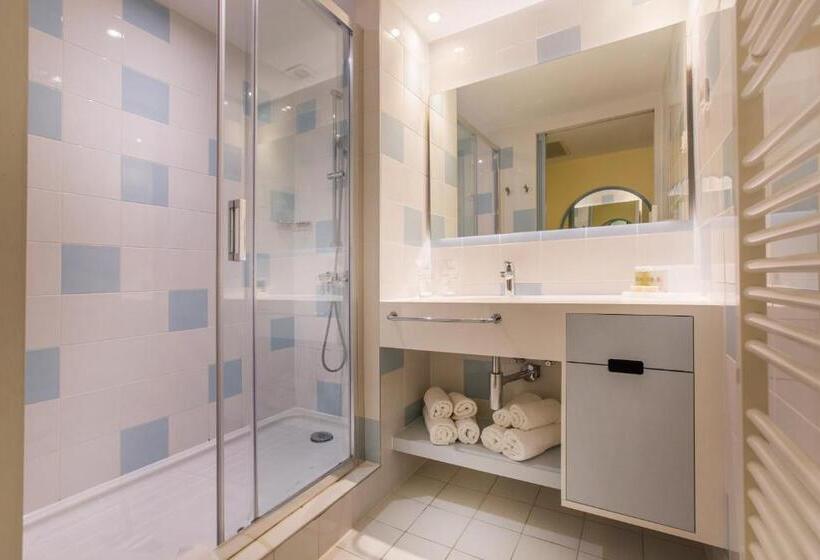 اتاق خانوادگی تودرتو, Amadria Park Kids Hotel Andrija