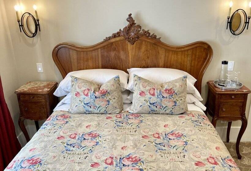 エクゼクティブルーム, West End Guest House