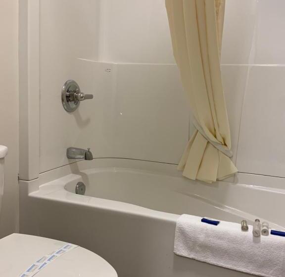 Номер Стандарт 2 Двуспальные Кровати, Westway Inn Motel