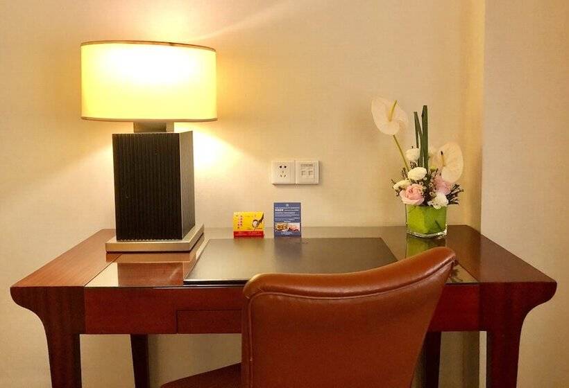 Номер Стандарт, Ningbo Portman Plaza