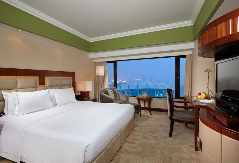 Quarto Deluxe, Hua Ting Hotel & Towers