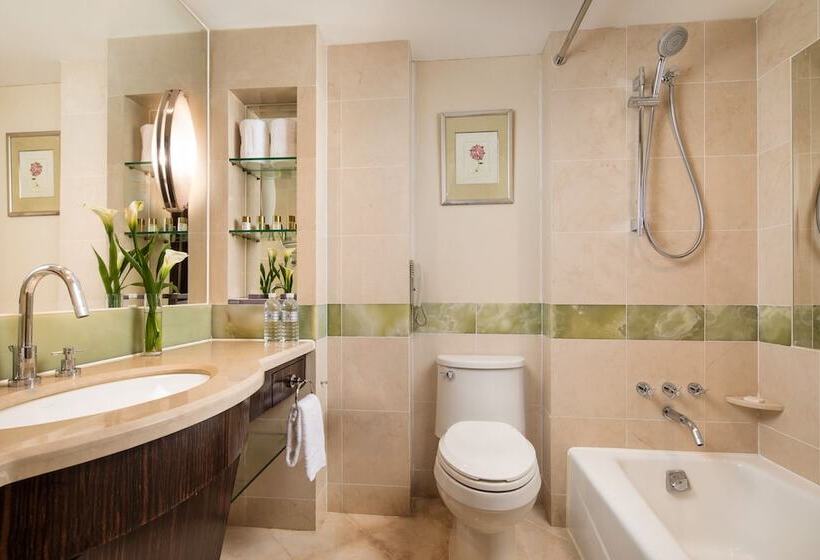 Quarto Executivo, Hua Ting Hotel & Towers