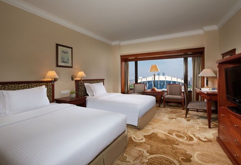 Quarto Deluxe, Hua Ting Hotel & Towers
