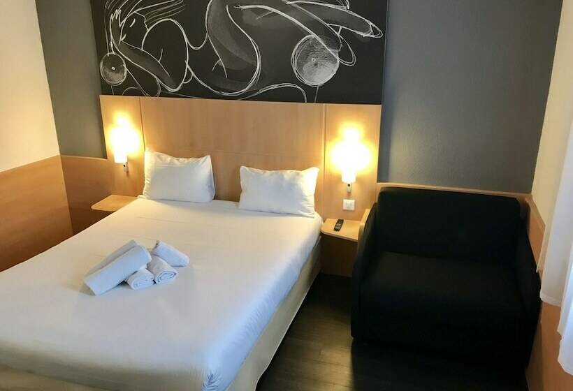 스탠다드 트리플 룸, Easyhotel Nice Old Town