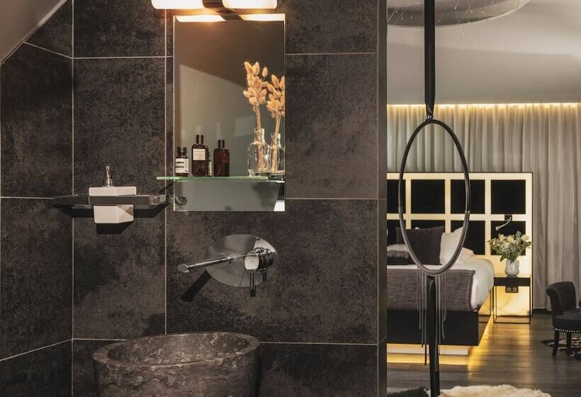 スイート, Legend Hôtel Paris