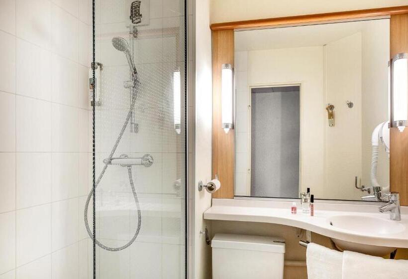 Номер Стандарт, Ibis Creilsuroise