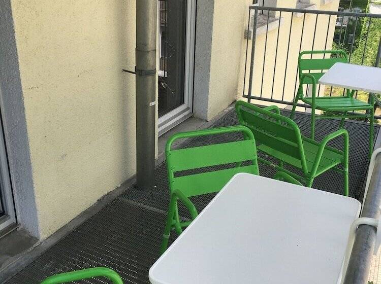 침실 3개 아파트, Markgraf Leipzig