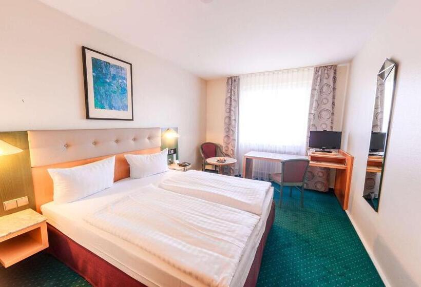 Номер Стандартный Кровать Куин, Plaza Hotel Blankenburg Ditzingen, Sure Hotel Collection