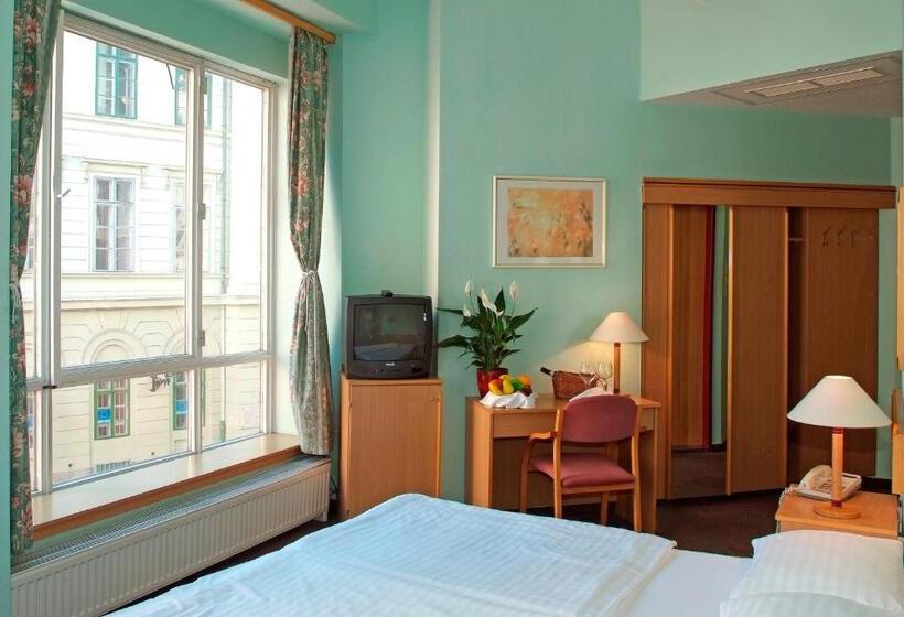 Номер Стандарт Индивидуальный, Pilvax Hotel Budapest