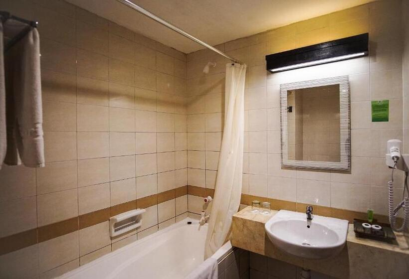 Номер Deluxe, Sari Ater Hotel & Resort