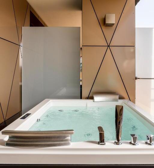 스위트, The Promenade Luxury Wellness