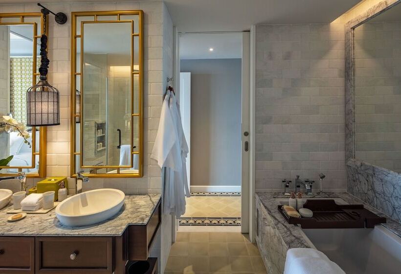 اتاق لوکس, Mia Saigon – Luxury Boutique